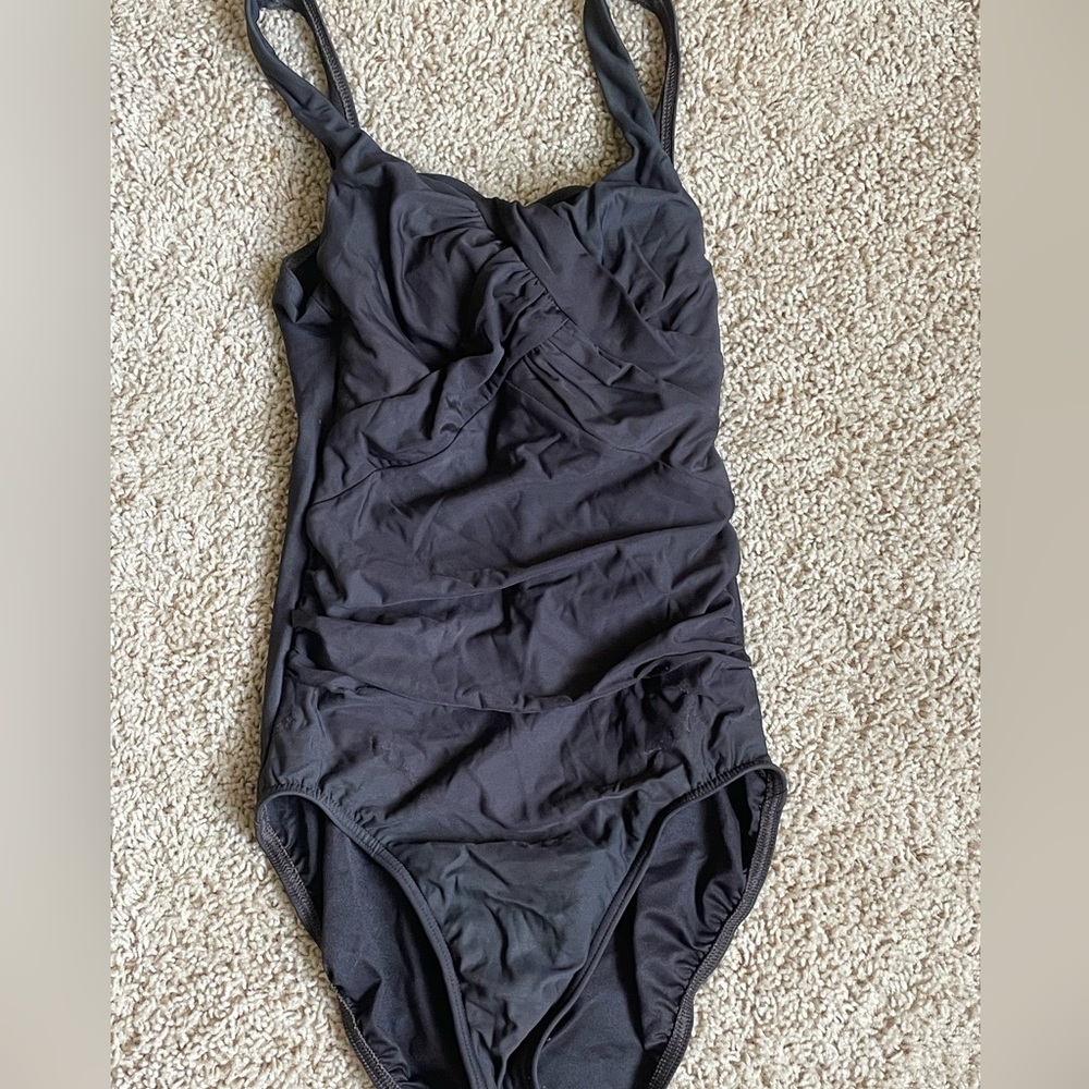 Lands End Tummy Control One Piece, Size 6L